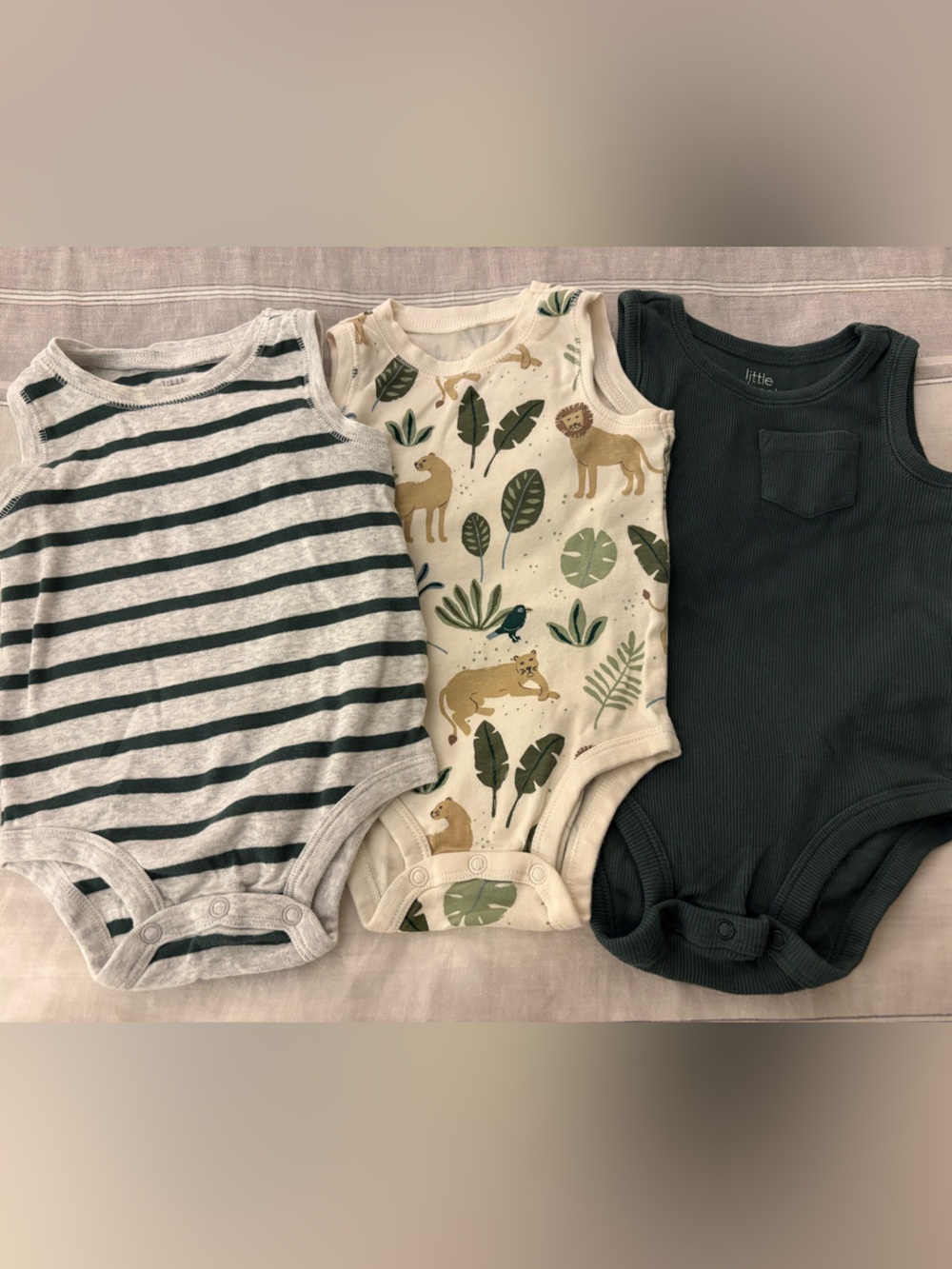 Carter’s 9M 3-Pack Organic Cotton Sleeveless Bodysuit - Jungle Green